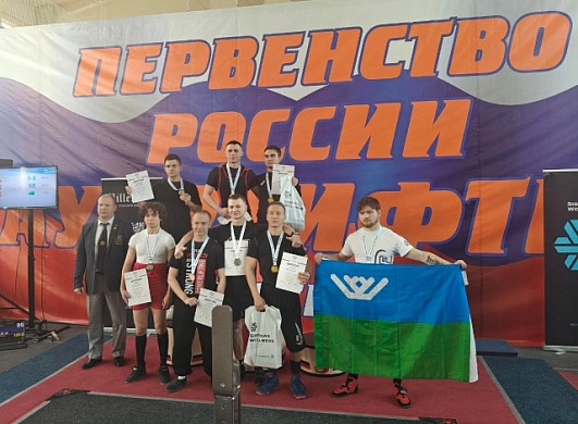 Егор Кожевников из Иванова стал серебряным призером Первенства России по пауэрлифтингу